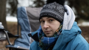 Montrealer vows to continue hunger strike for 'X' gender on Quebec health card