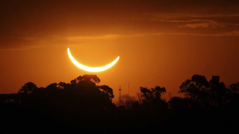 'It’s quite rare': Partial solar eclipse to be viewable in Manitoba next week