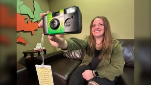 Disposable camera brings fans together at Saskatoon’s Noah Kahan concert
