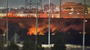 String of grass fires near Toronto, Vaughan border temporarily shut down rail lines