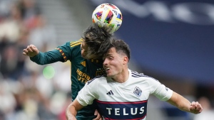 L.A. Galaxy down Vancouver Whitecaps 3-1, retake top spot in Western Conference