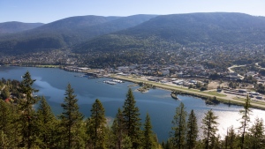 B.C. weather: 98-year-old temperature record broken, Metro Vancouver forecast shows sun