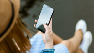 Will an 'out of sight, out of mind' cellphone policy make a difference in Ontario schools?