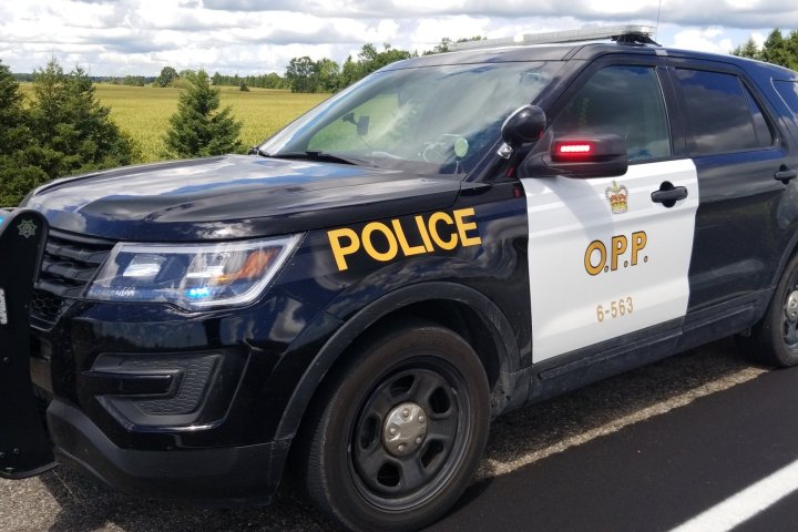 Two-vehicle crash closes intersection south of London, Ont.