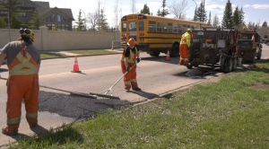 Saskatoon crews on pothole patrol going into the spring season
