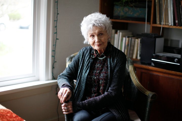 Alice Munro, renowned Canadian short story author, dies at 92