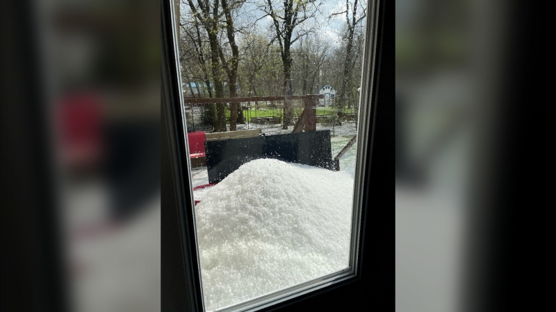 Cleanup, damage assessment underway after Winnipeg thunderstorm and hail