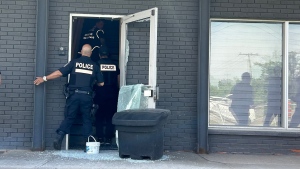 Police raiding several West Island locations in 'grandparent scam' investigation