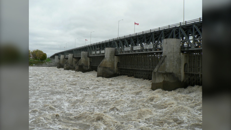 Low water levels at St. Andrews Lock and Dam