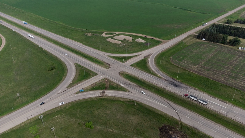 Consultations on future of deadly Manitoba crash intersection coming soon: province