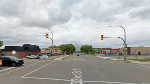 Two teenage girls, 13 and 17, charged for allegedly using bear spray in Saskatoon robbery