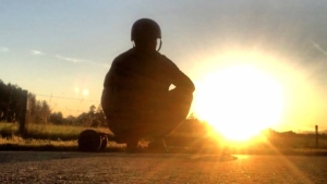 B.C. man breaks 2 unofficial world records after travelling across 3 provinces on electric skateboard