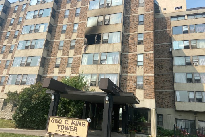 Neighbours say they tried to rescue woman who died in Calgary apartment explosion
