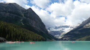 Parks Canada asks Canadians about Lake Louise and Moraine Lake