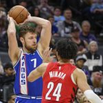 Toronto Raptors waiting on Sasha Vezenkov