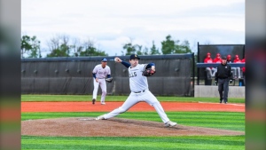Gulls overcome strong start by Brock Townsend to topple Dawgs 2-1