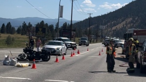 Motorcyclist seriously injured in Kelowna crash: RCMP