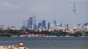 Heat warning remains in effect for Toronto