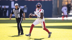 American quarterback Dominique Davis is back with the Alouettes