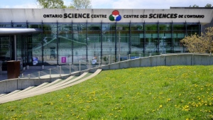 Ontario Science Centre staff to host activities at Toronto Zoo and the CNE this week