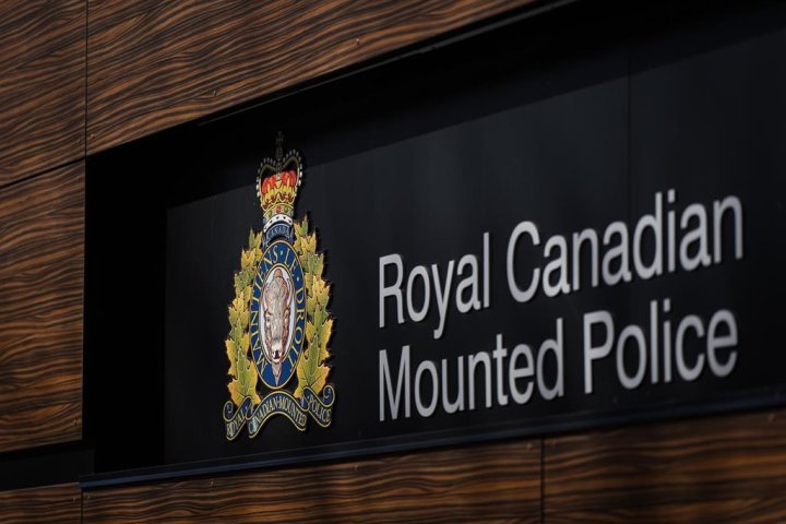Manitoba RCMP investigating triple murder-suicide in McCreary