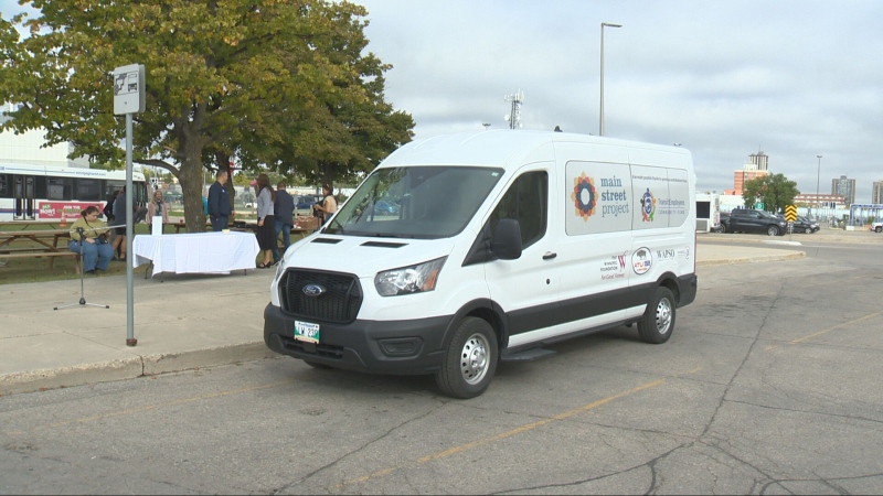 Transit workers fundraise to add new van to Main Street Project's fleet