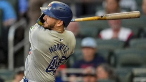 Horwitz, Berrios help Blue Jays win 9-5, knock Braves out of wild-card spot