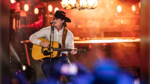 Medicine Hat's MacKenzie Porter named Female Artist of the Year at CCMAs as Josh Ross wins big