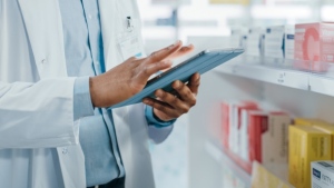 'Oh, he's still alive': Sask. pharmacy student caught snooping on medical records of 114 people