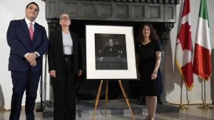 Iconic Churchill photo stolen in Ottawa and found in Italy is ready to return