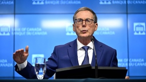 Bank of Canada trying to figure out how AI might affect inflation, Macklem says