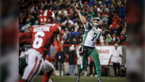 Saskatchewan Roughriders hold off the Calgary Stampeders 37-29