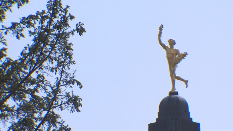 Manitoba legislature sitting to feature omnibus budget bill and new Independent