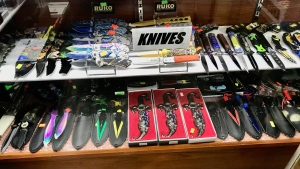 New bylaw will soon make it illegal to sell knives in Edmonton convenience stores