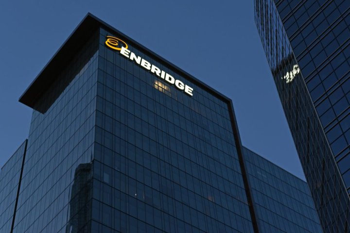 Enbridge to spend $700M to build new oil and natural gas pipelines in Gulf of Mexico