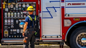 South Vancouver house fire closes section of Marine Drive