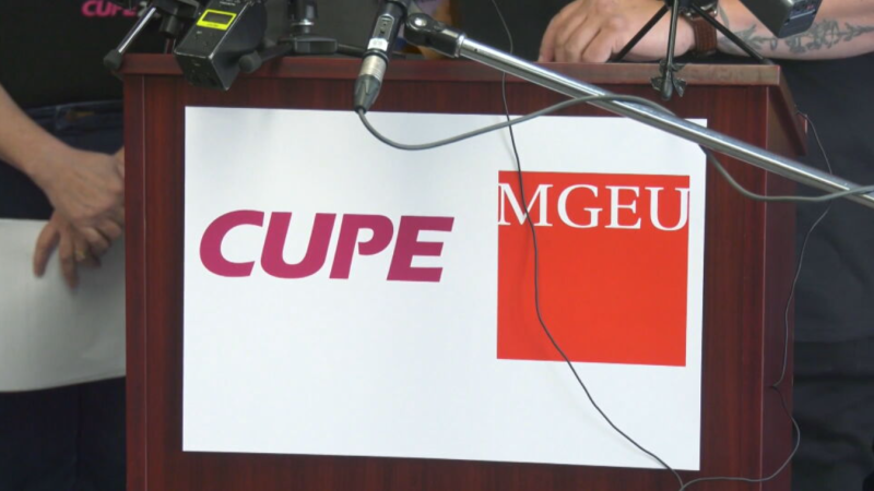 Seniors' advocates warn of 'severe consequences' ahead of likely worker strike