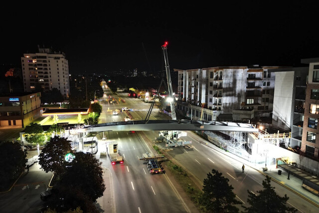 Overnight traffic delays expected during overpass construction in Kelowna