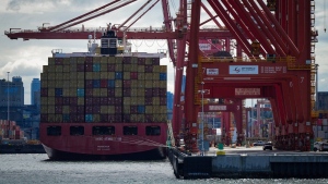 Looming B.C. port strike threatens billions in trade