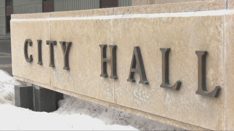 Poll suggests Winnipeg residents believe city needs more money, are split on taxes