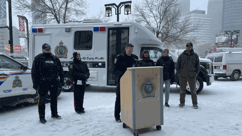 Every Winnipeg driver pulled over during checkstop program must give breath sample: police