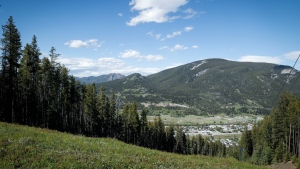 Residents debate Grassy Mountain coal mining project applications at public hearing