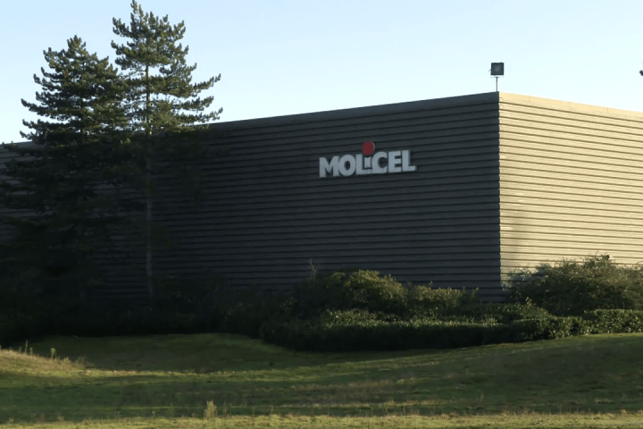 Investor hits pause on billion-dollar Maple Ridge battery plant expansion