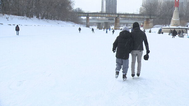 Winnipeggers celebrate New Year's Day at The Forks
