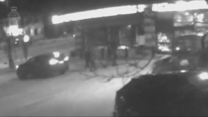Suspects sought after bank in Markham deliberately set on fire