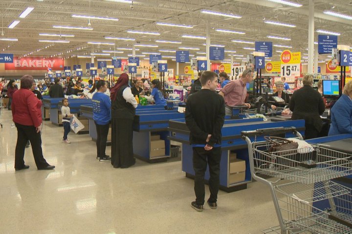 Saskatchewan residents worried over increased food prices from looming tariffs