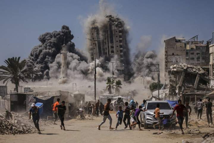 Israeli military pushes for full evacuation of Gaza City ahead of siege