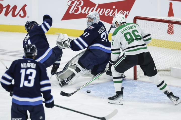 Rantanen’s three-point night lifts Stars past Jets