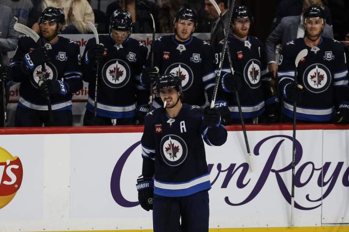 Jets’ Scheifele soaks up milestone moment at home