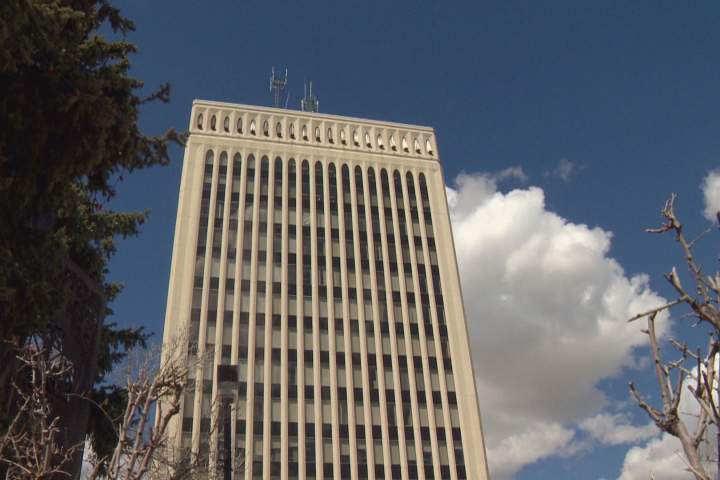 Regina city council approves police budget after close vote on first day of budget talks